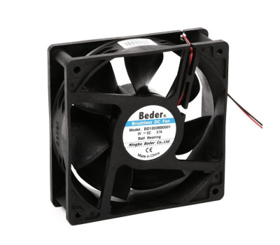 Вентилятор постояного тока Beder 120х120х38мм, DC 5V, 0,7А, 150,2 м³/ч, ball Вентилятор постояного тока Beder 120х120х38мм, DC 5V, 0,7А, 150,2 м³/ч, ball